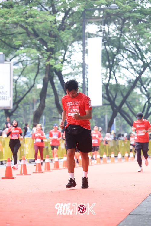 Race photo from ONE RUN 10K 2025