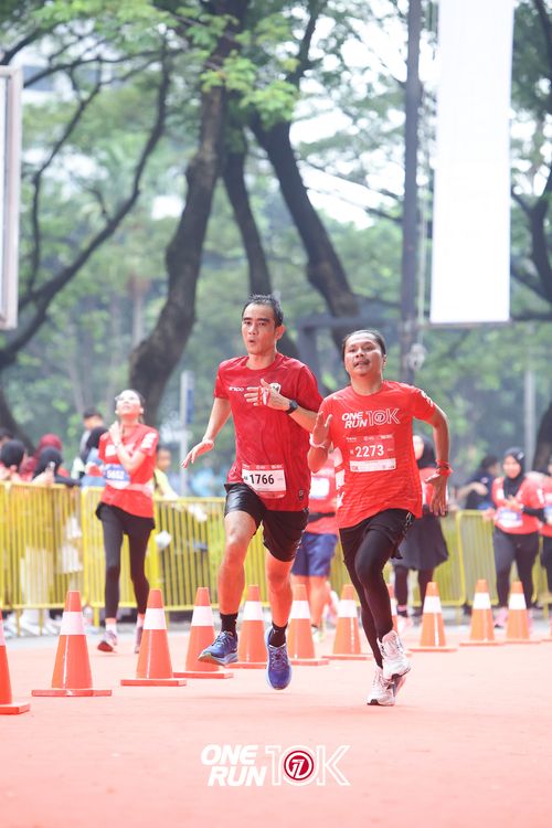 Race photo from ONE RUN 10K 2025