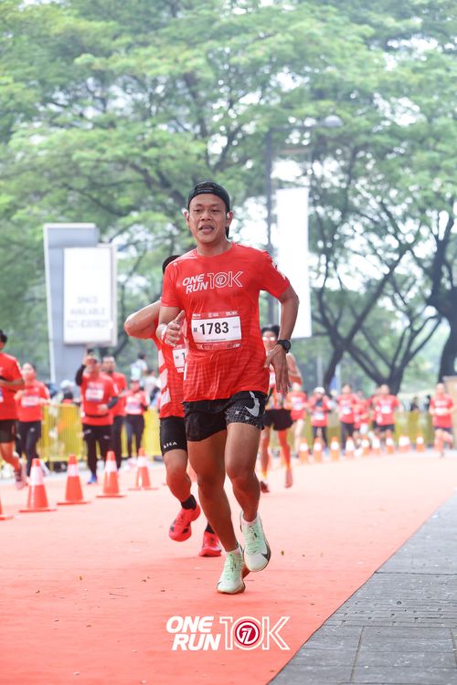 Race photo from ONE RUN 10K 2025
