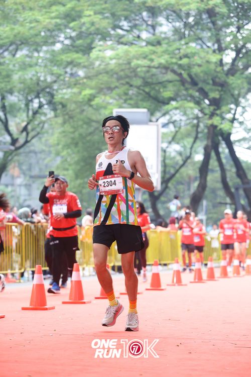 Race photo from ONE RUN 10K 2025