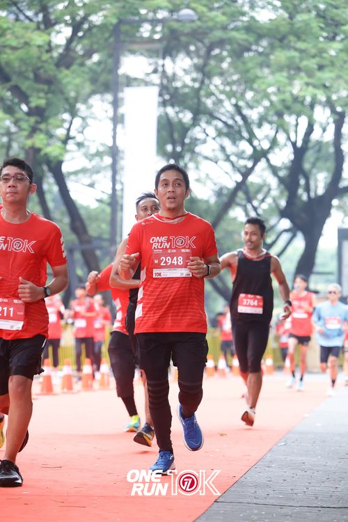 Race photo from ONE RUN 10K 2025