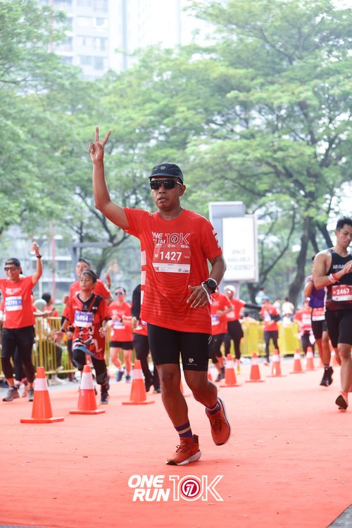 Race photo from ONE RUN 10K 2025