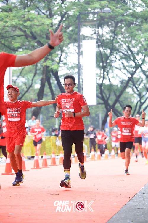 Race photo from ONE RUN 10K 2025