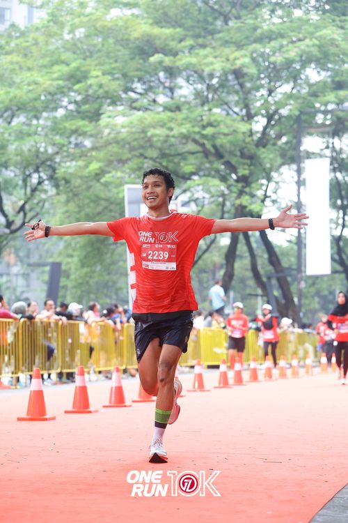 Race photo from ONE RUN 10K 2025