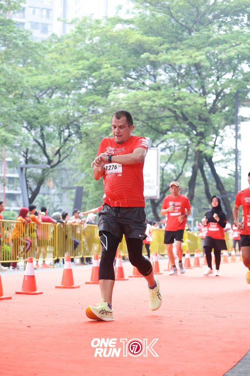 Race photo from ONE RUN 10K 2025