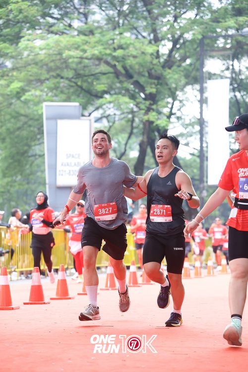 Race photo from ONE RUN 10K 2025