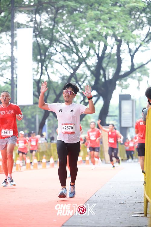 Race photo from ONE RUN 10K 2025