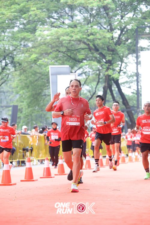 Race photo from ONE RUN 10K 2025