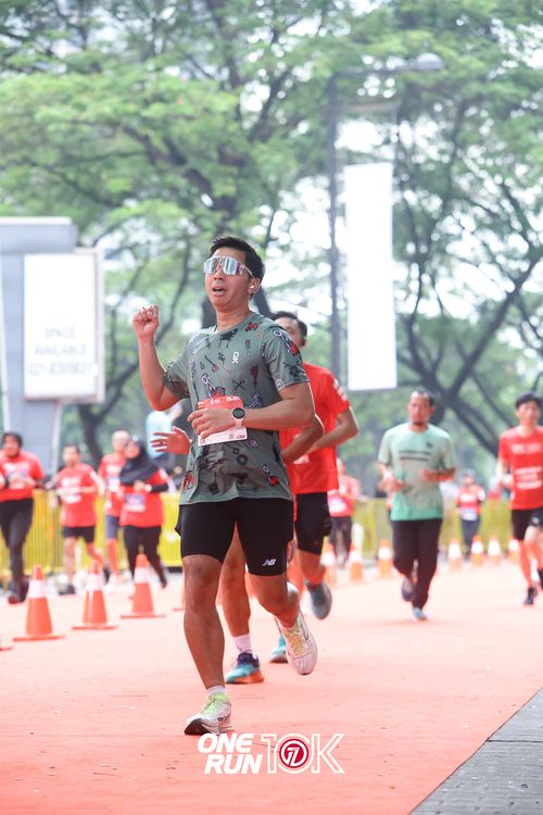 Race photo from ONE RUN 10K 2025
