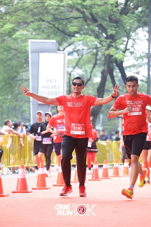 Race photo from ONE RUN 10K 2025