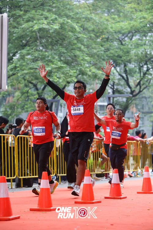 Race photo from ONE RUN 10K 2025