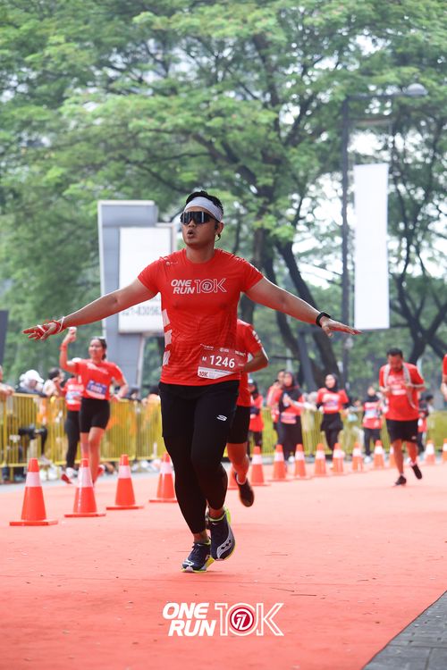 Race photo from ONE RUN 10K 2025