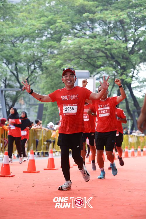 Race photo from ONE RUN 10K 2025