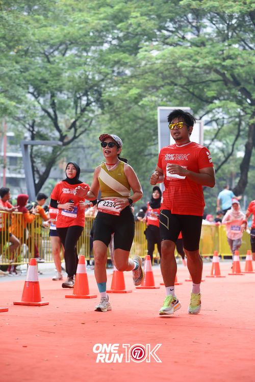 Race photo from ONE RUN 10K 2025