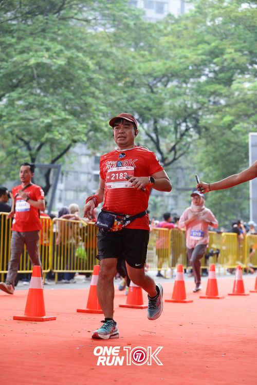 Race photo from ONE RUN 10K 2025