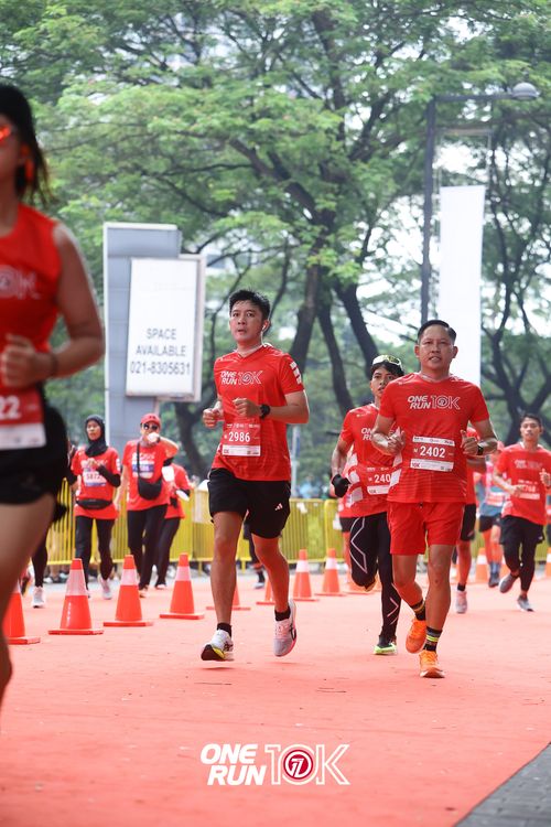 Race photo from ONE RUN 10K 2025