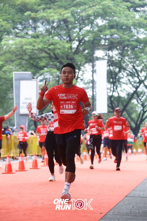 Race photo from ONE RUN 10K 2025