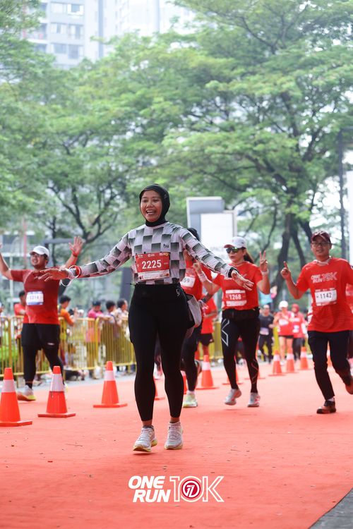 Race photo from ONE RUN 10K 2025