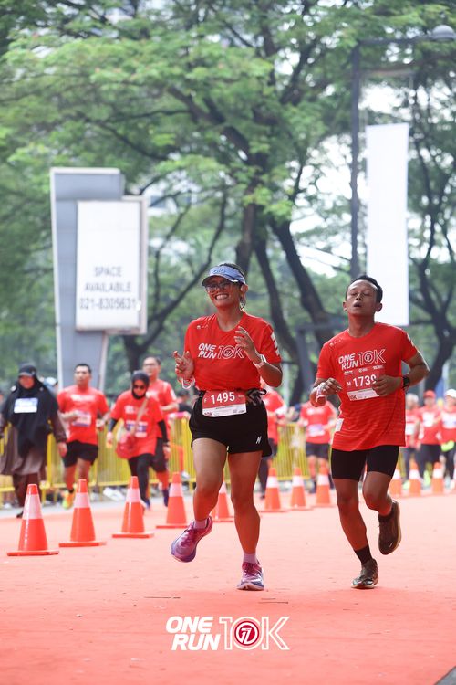 Race photo from ONE RUN 10K 2025