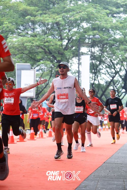 Race photo from ONE RUN 10K 2025