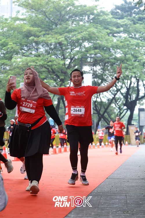 Race photo from ONE RUN 10K 2025