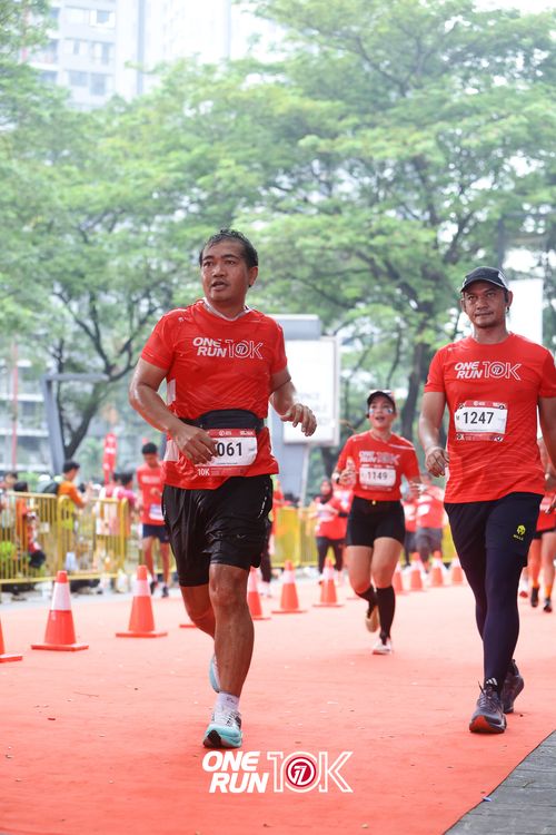 Race photo from ONE RUN 10K 2025