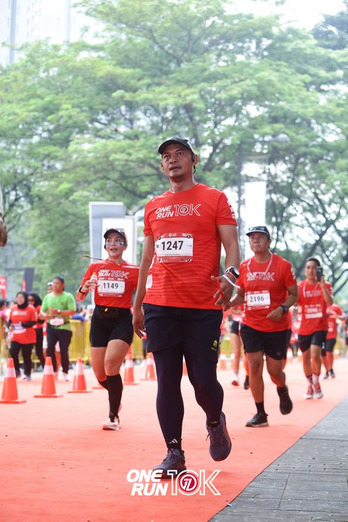 Race photo from ONE RUN 10K 2025