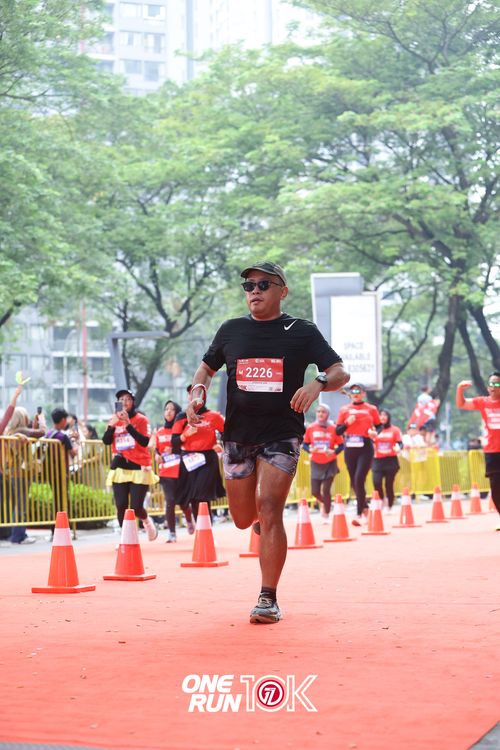 Race photo from ONE RUN 10K 2025