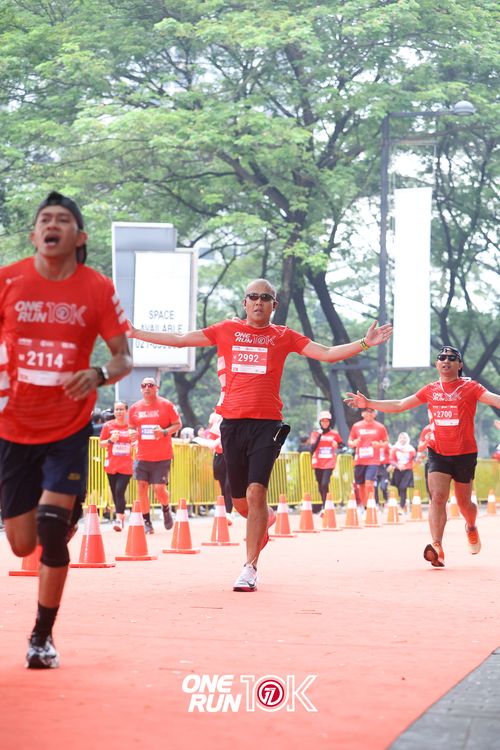 Race photo from ONE RUN 10K 2025