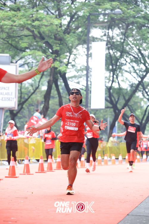 Race photo from ONE RUN 10K 2025