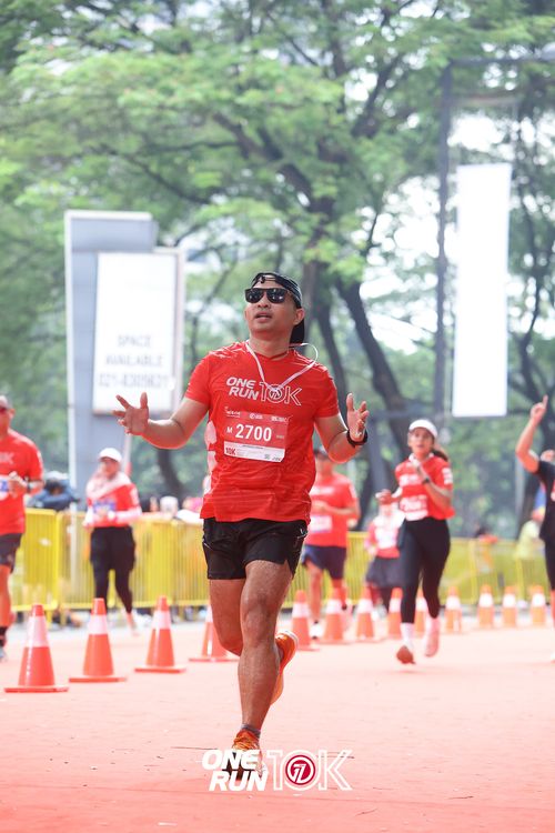 Race photo from ONE RUN 10K 2025