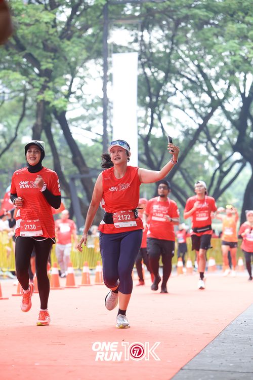 Race photo from ONE RUN 10K 2025