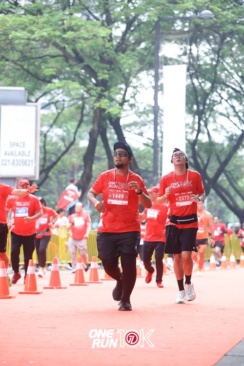 Race photo from ONE RUN 10K 2025