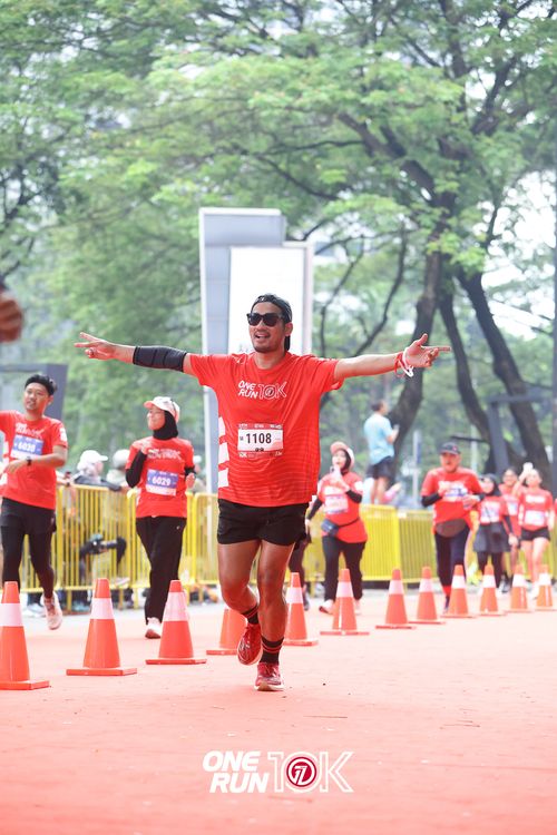 Race photo from ONE RUN 10K 2025