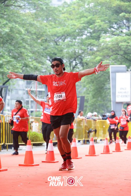 Race photo from ONE RUN 10K 2025