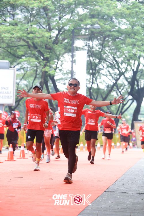 Race photo from ONE RUN 10K 2025