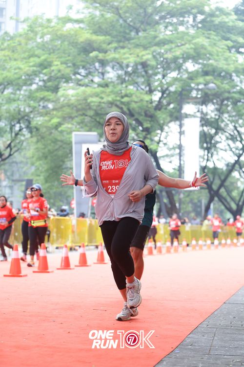 Race photo from ONE RUN 10K 2025