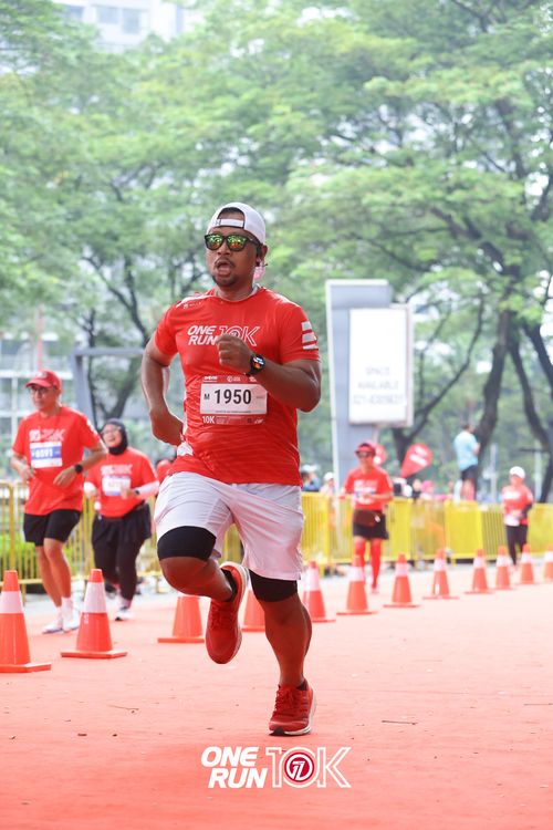 Race photo from ONE RUN 10K 2025
