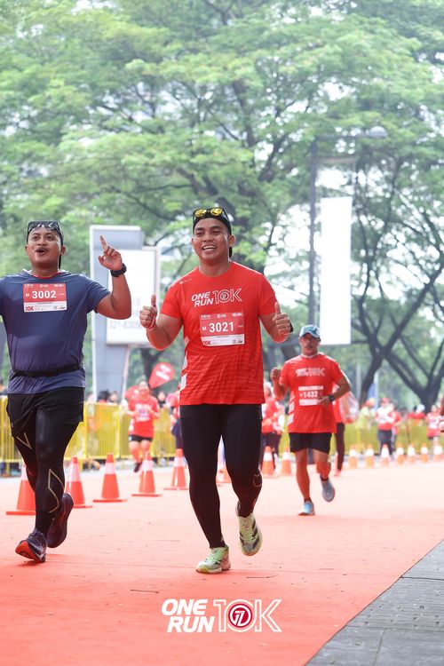 Race photo from ONE RUN 10K 2025