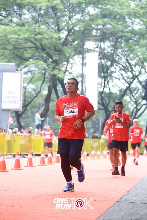 Race photo from ONE RUN 10K 2025