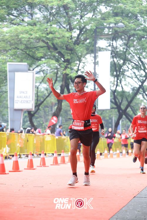 Race photo from ONE RUN 10K 2025