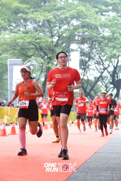 Race photo from ONE RUN 10K 2025