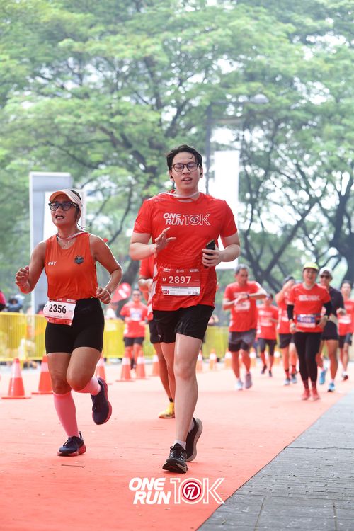 Race photo from ONE RUN 10K 2025