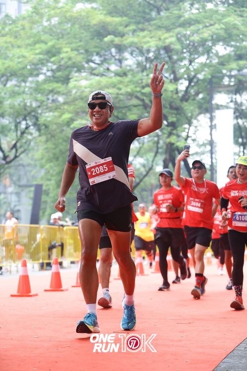 Race photo from ONE RUN 10K 2025