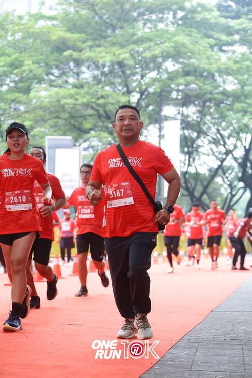 Race photo from ONE RUN 10K 2025