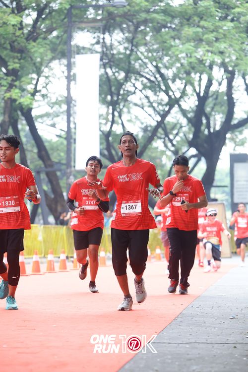 Race photo from ONE RUN 10K 2025