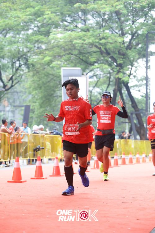 Race photo from ONE RUN 10K 2025