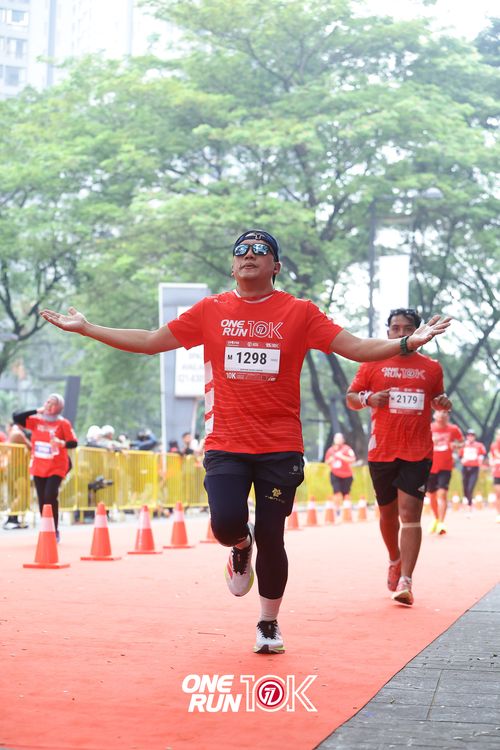 Race photo from ONE RUN 10K 2025