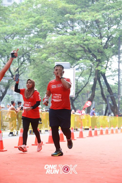 Race photo from ONE RUN 10K 2025