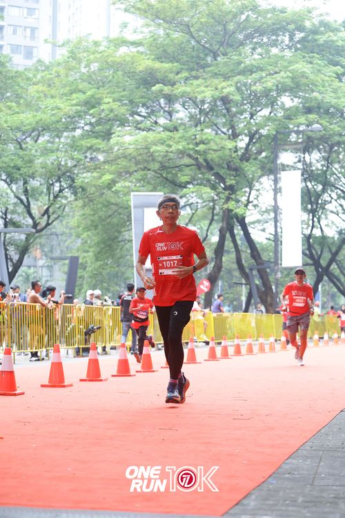 Race photo from ONE RUN 10K 2025
